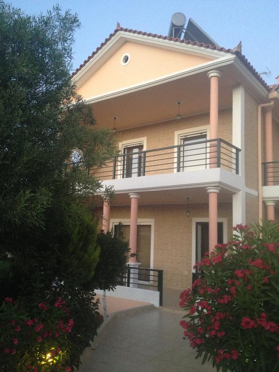 Niso Villas Gyri Bagian luar foto
